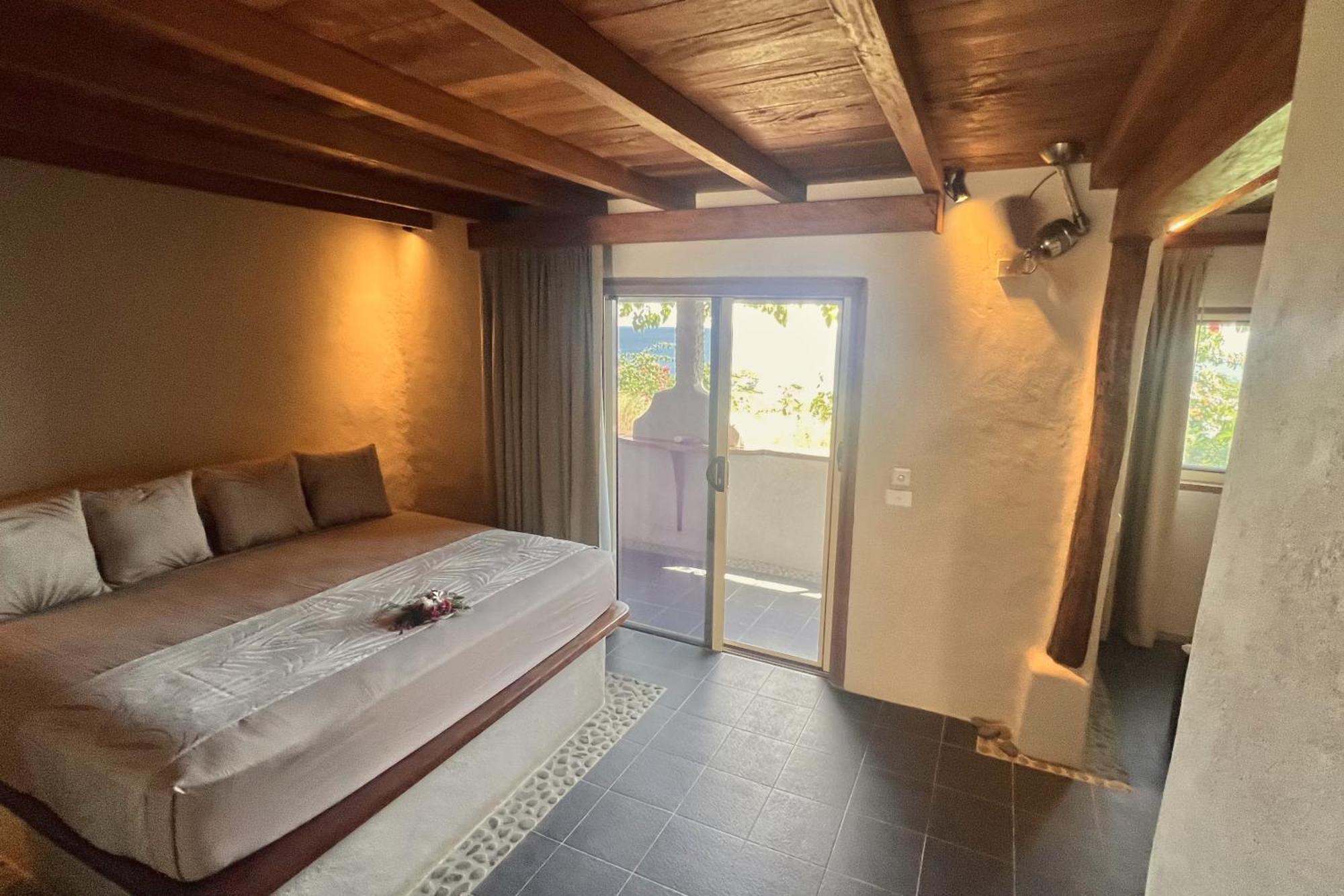 Rockwater Resort Iuiak Екстериор снимка